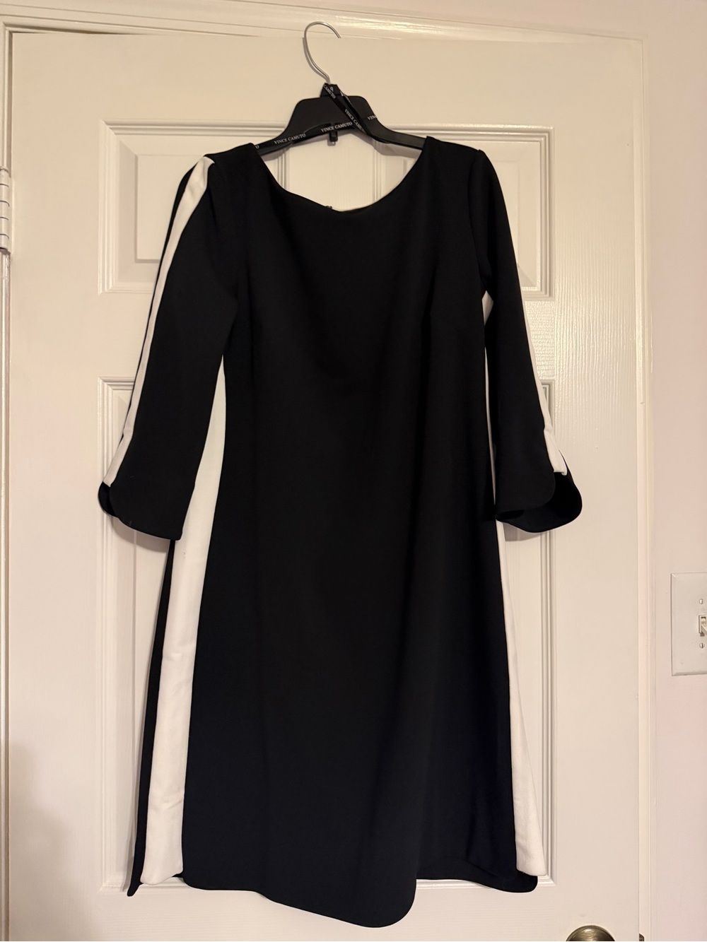 Vince Camuto Black and White Long Sleeve Sheath Dress